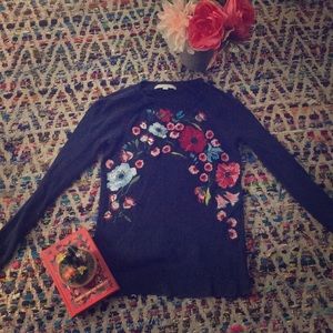 This is a 2 year old Loft sweater!! 🌸